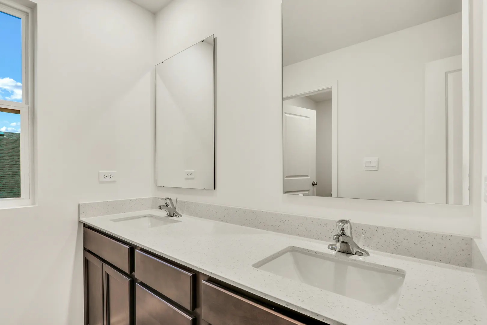 14755 S Greenbriar Drive IL
