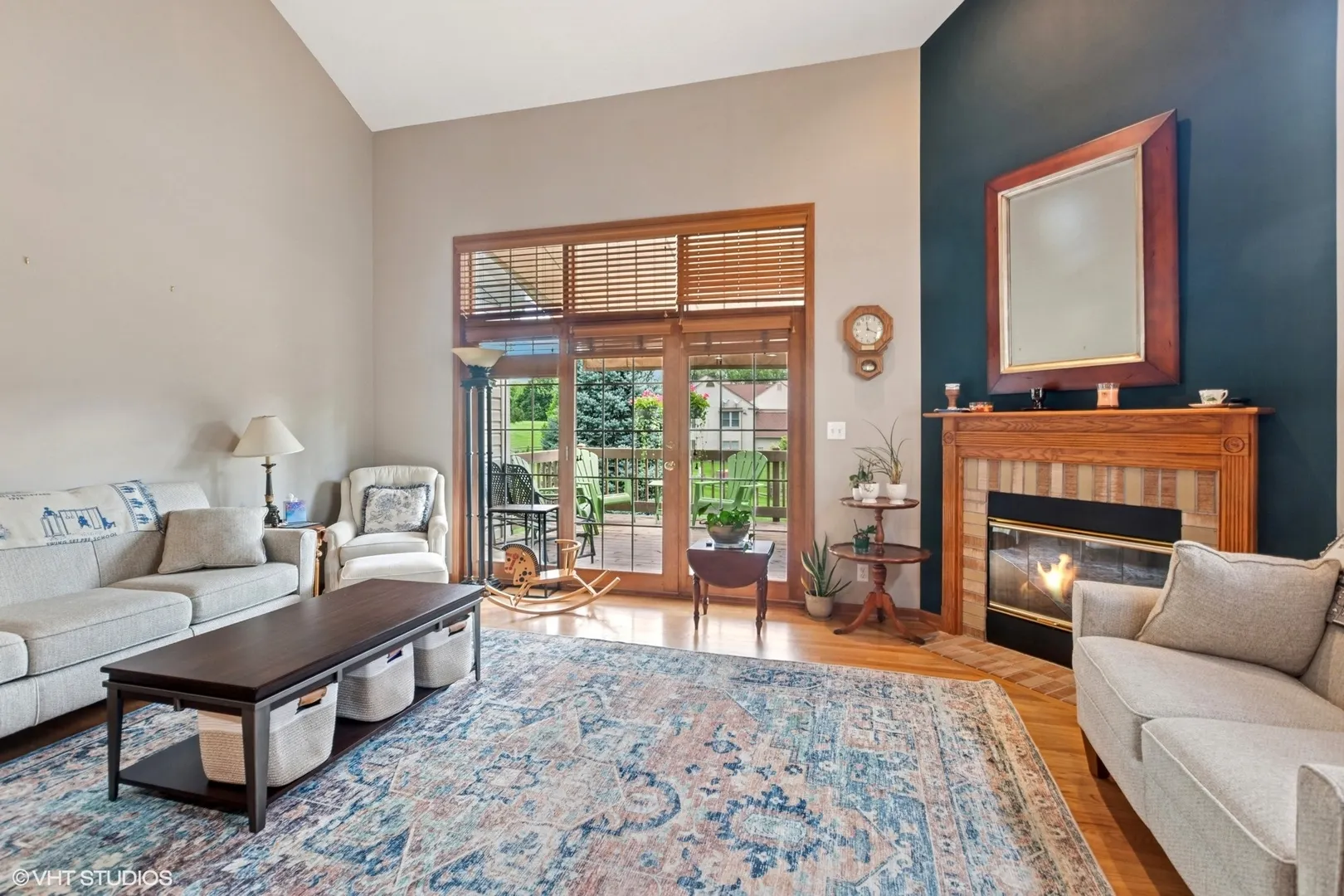 1724 Waverly Circle IL