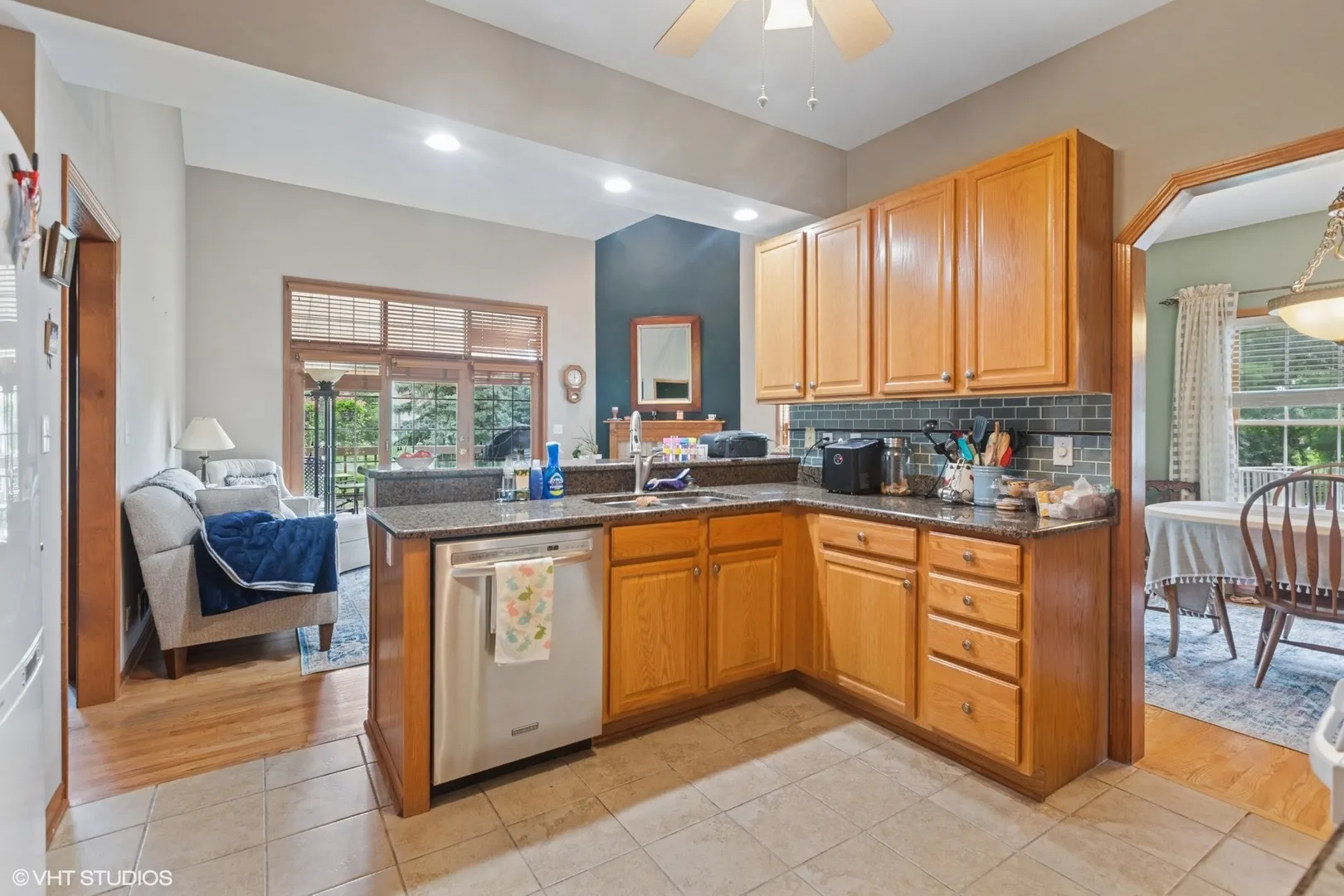 1724 Waverly Circle IL