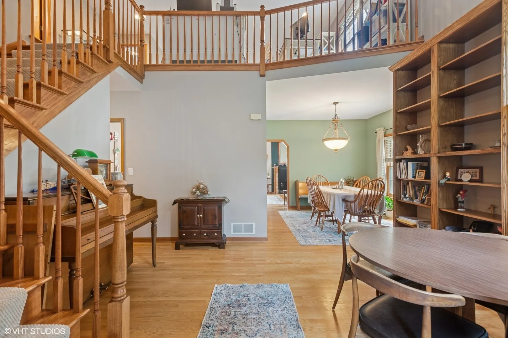 1724 Waverly Circle IL