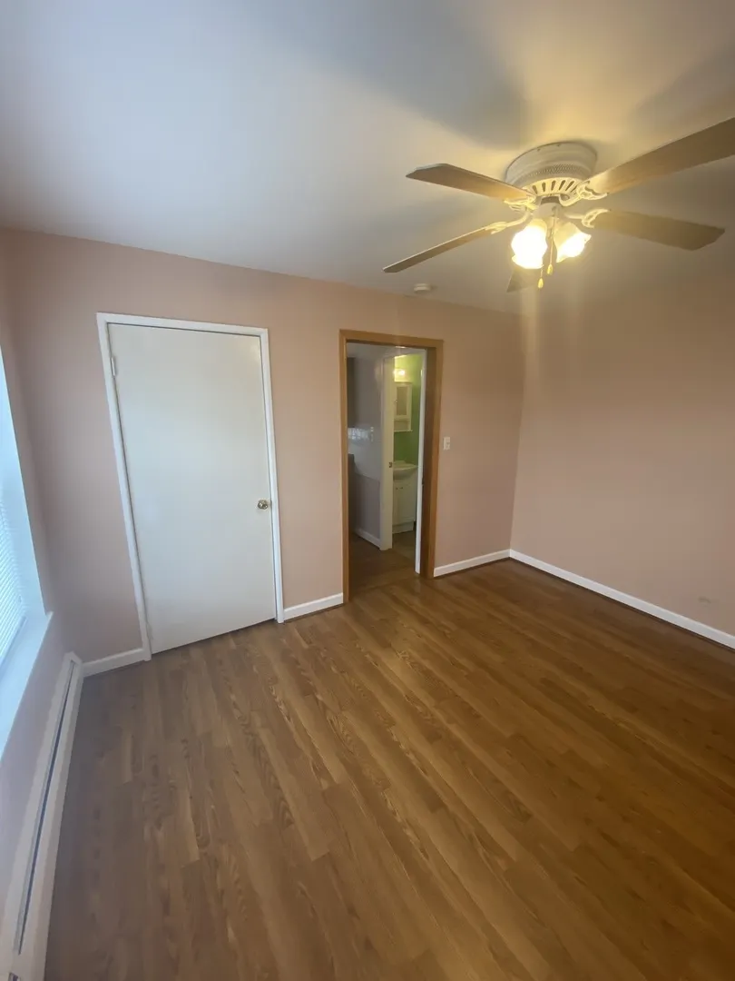 8304 S 79th Court IL