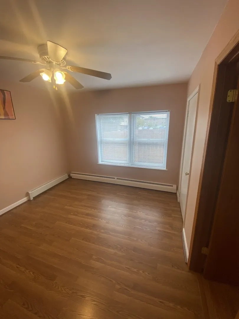 8304 S 79th Court IL
