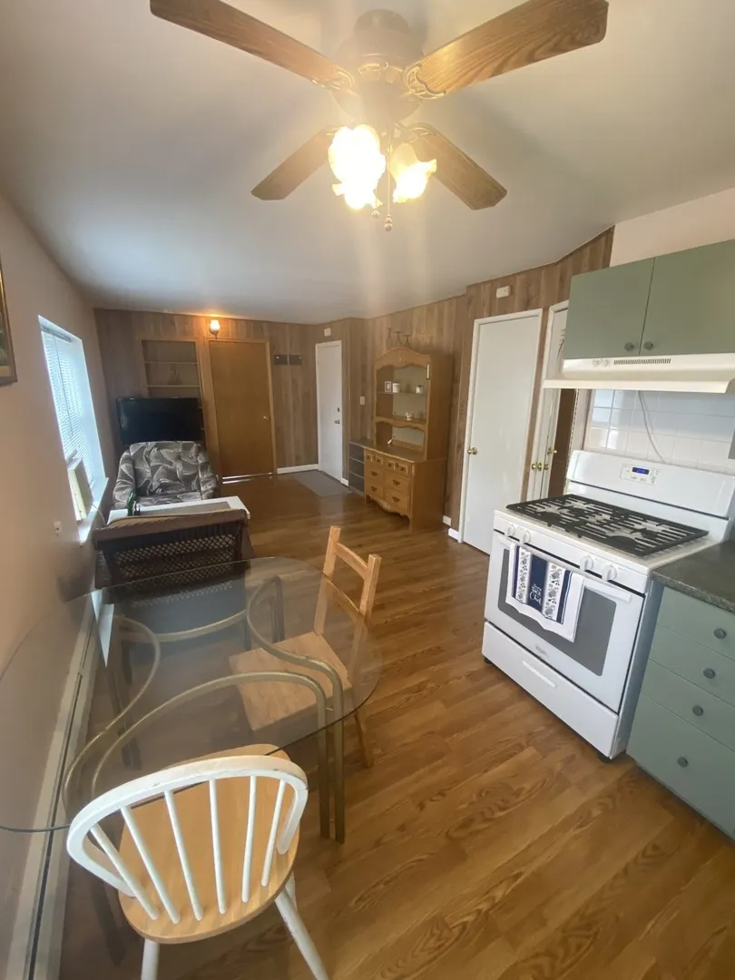 8304 S 79th Court IL