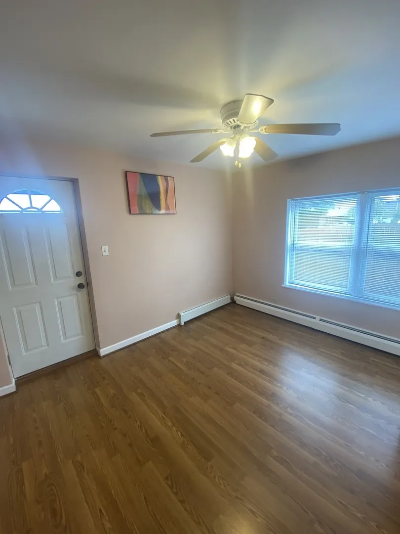 8304 S 79th Court IL