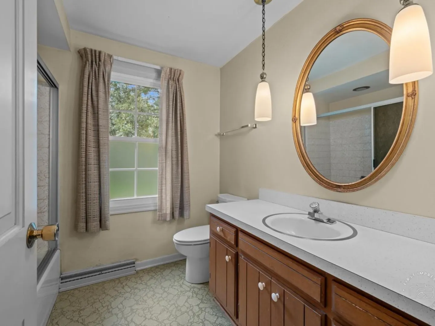 186 Westgate Drive IL