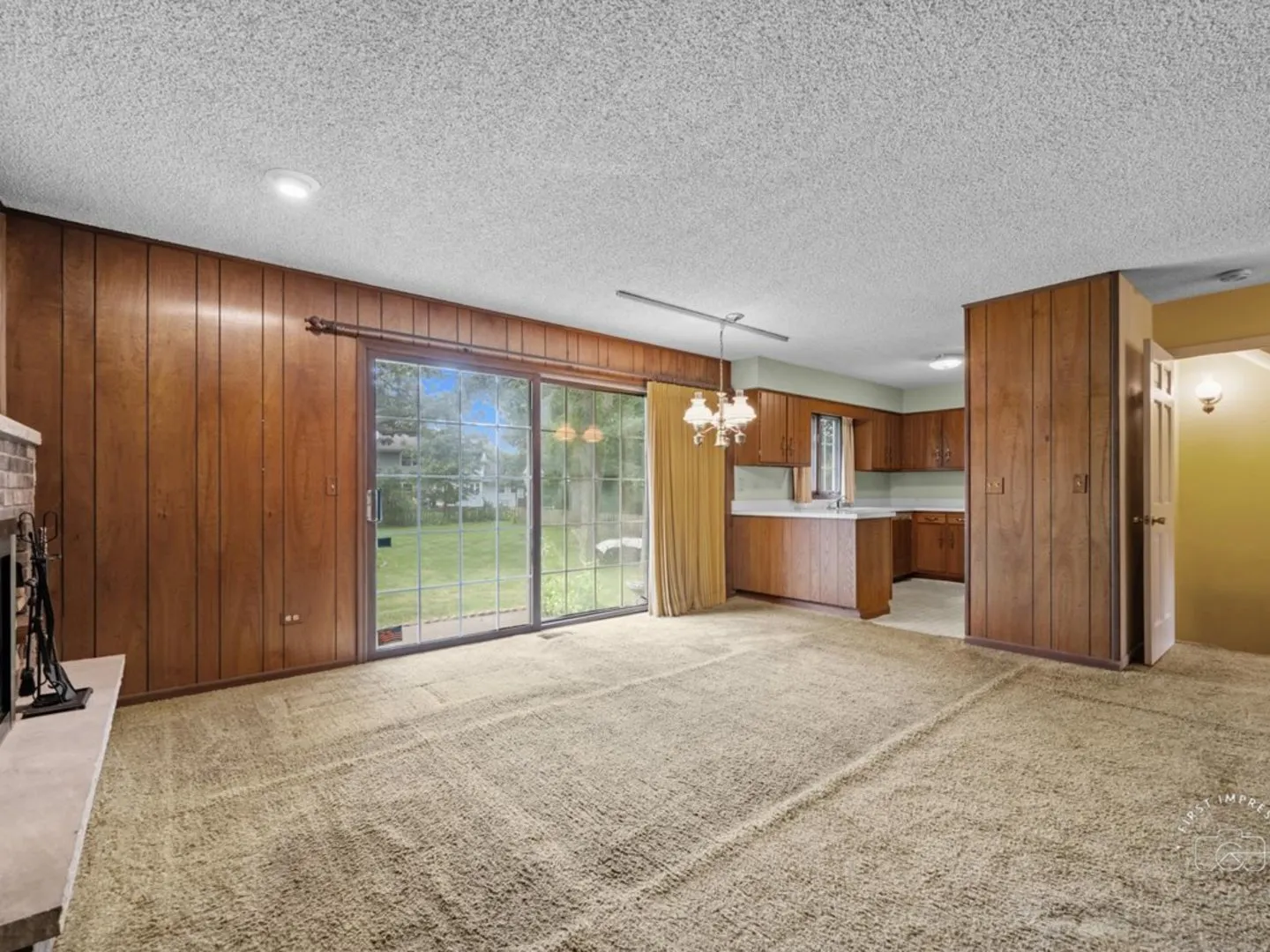 186 Westgate Drive IL