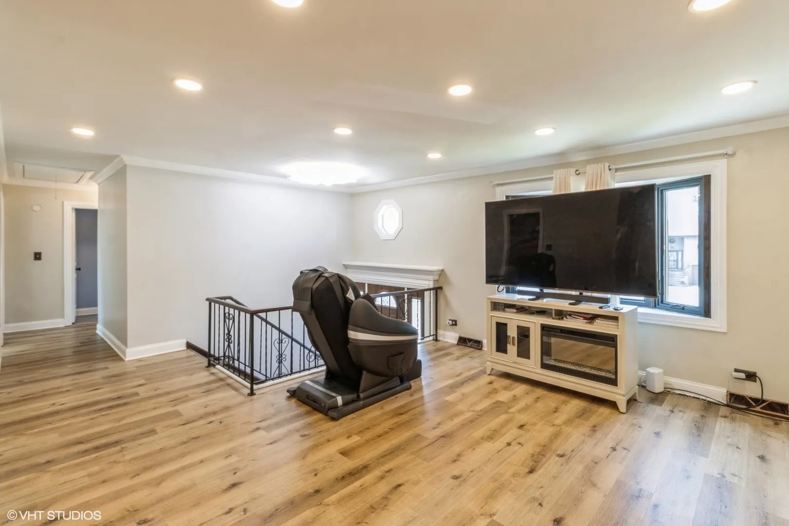 312 Dancing Water Court IL