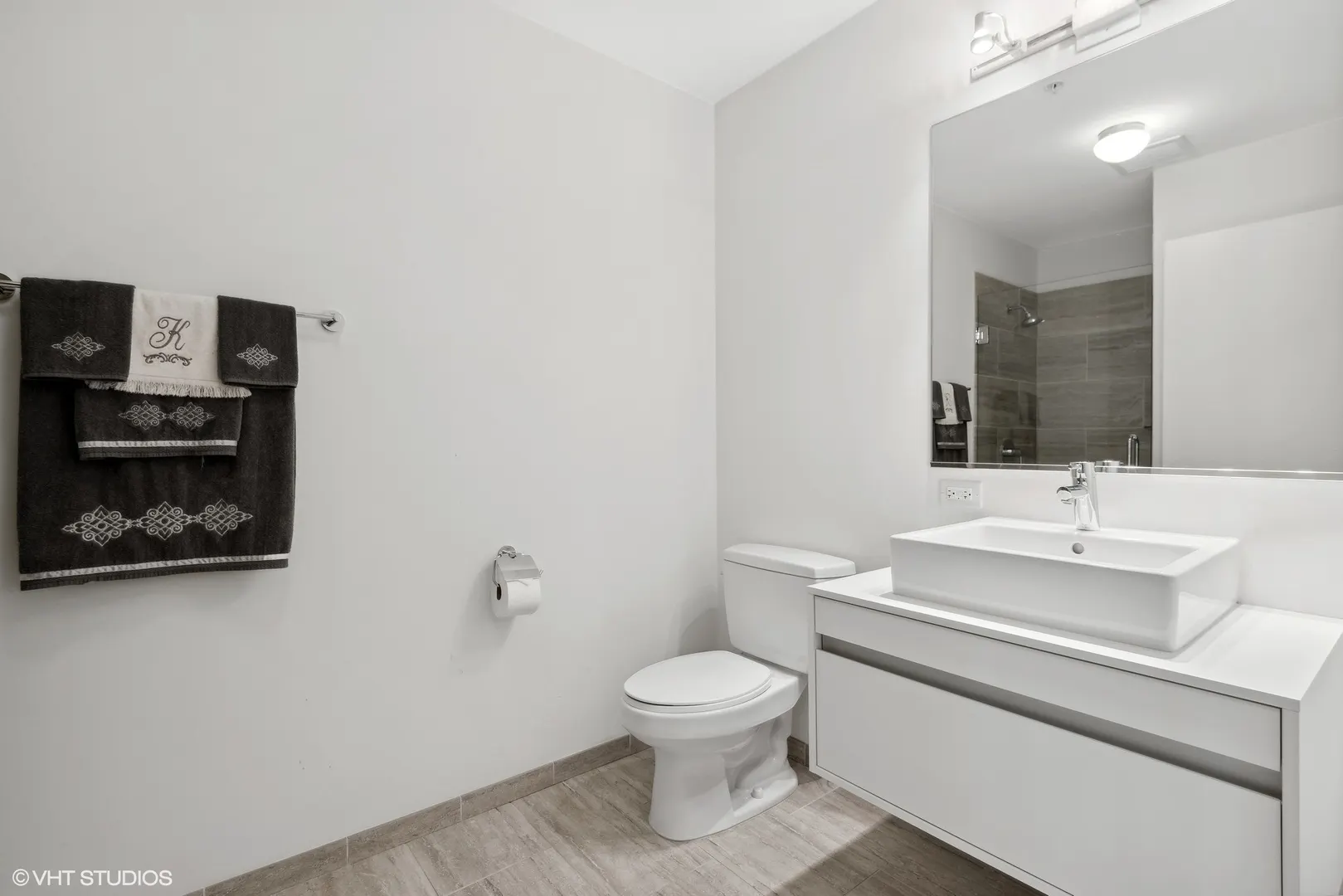 1345 S Wabash Avenue 1501 IL