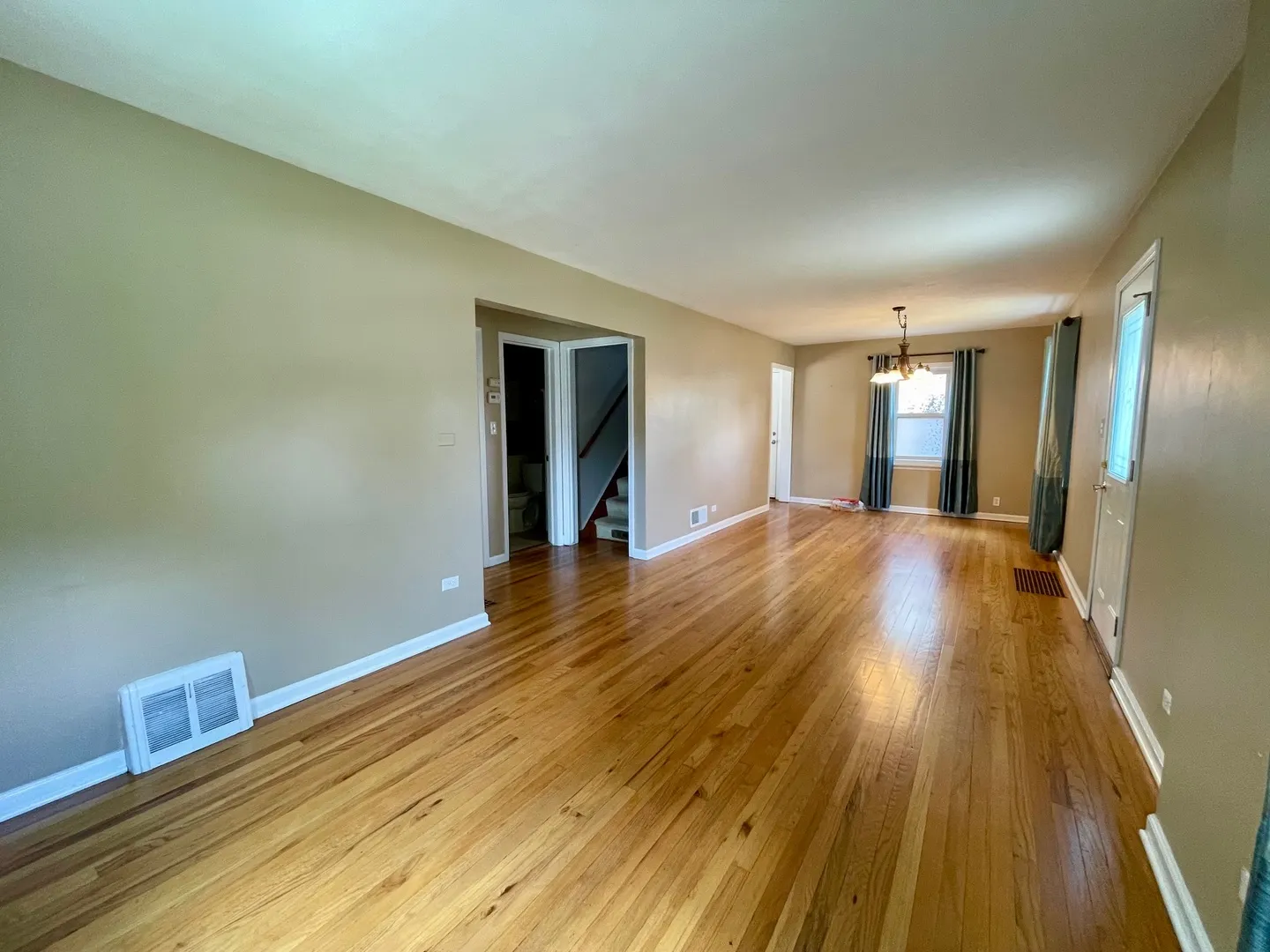980 S Spring Road IL