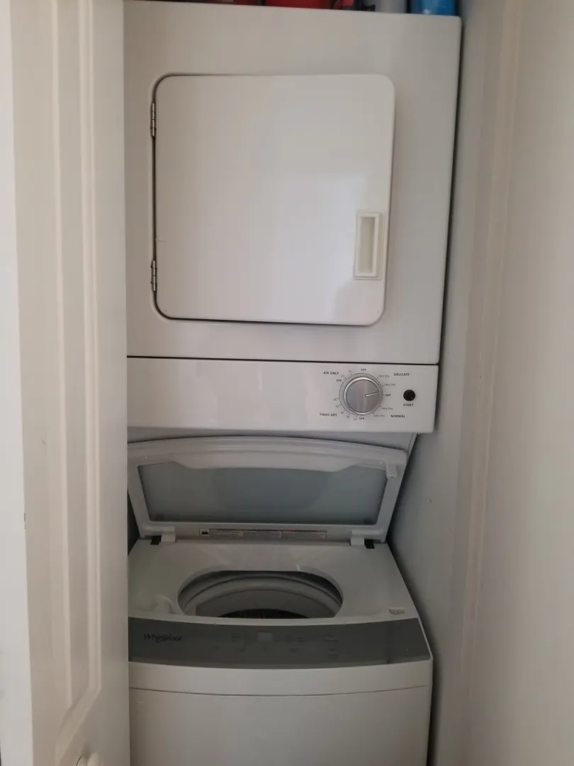 11 Parkside Court 6 IL
