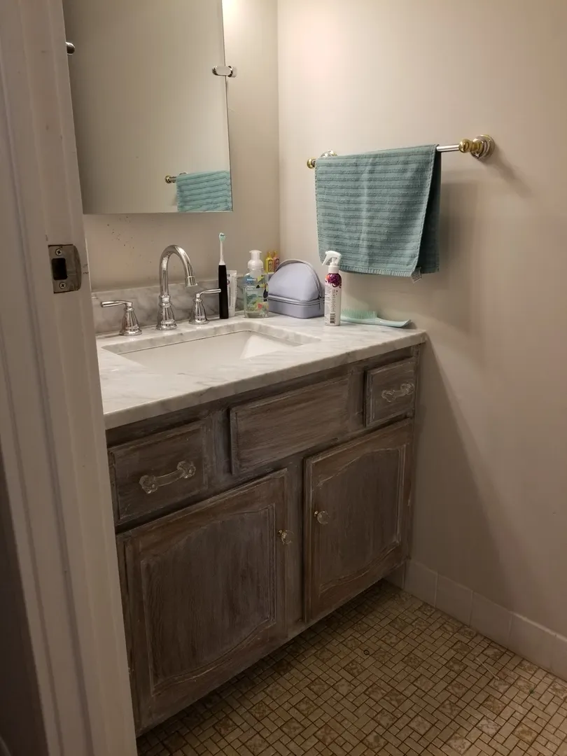 11 Parkside Court 6 IL