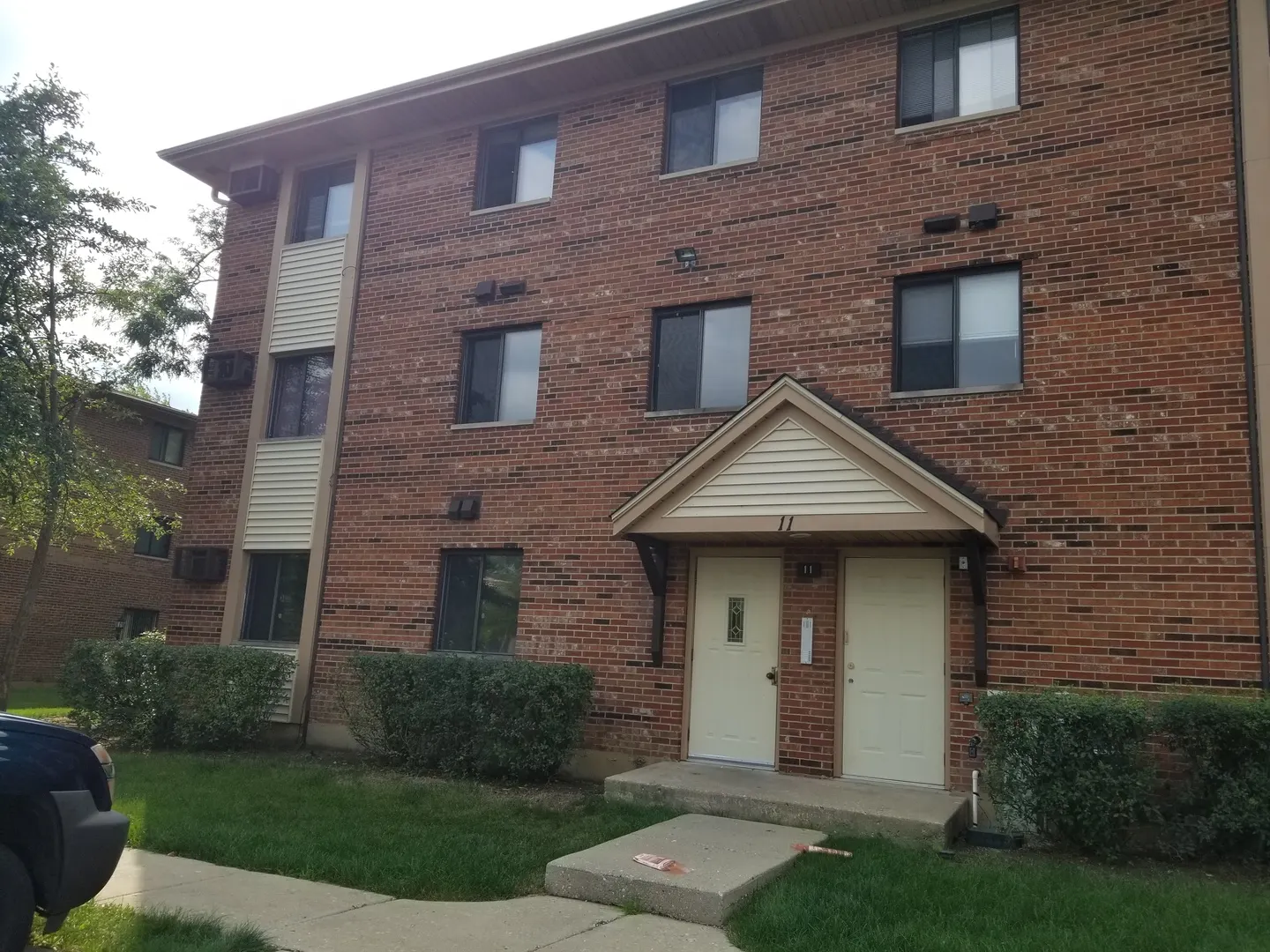 11 Parkside Court 6 IL