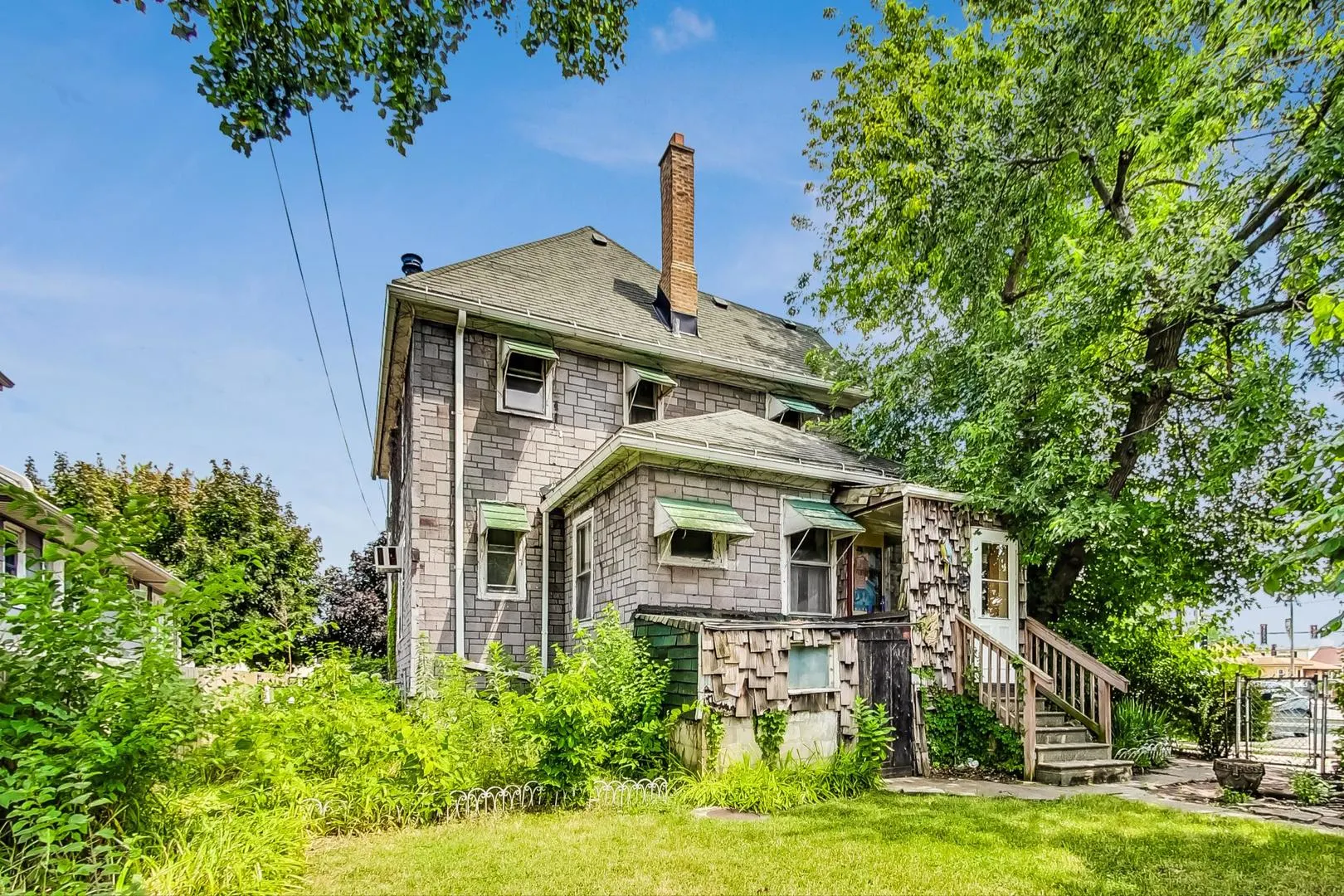 3428 East Avenue IL