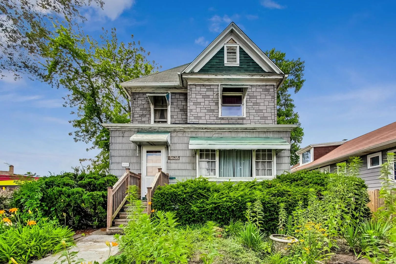 3428 East Avenue IL