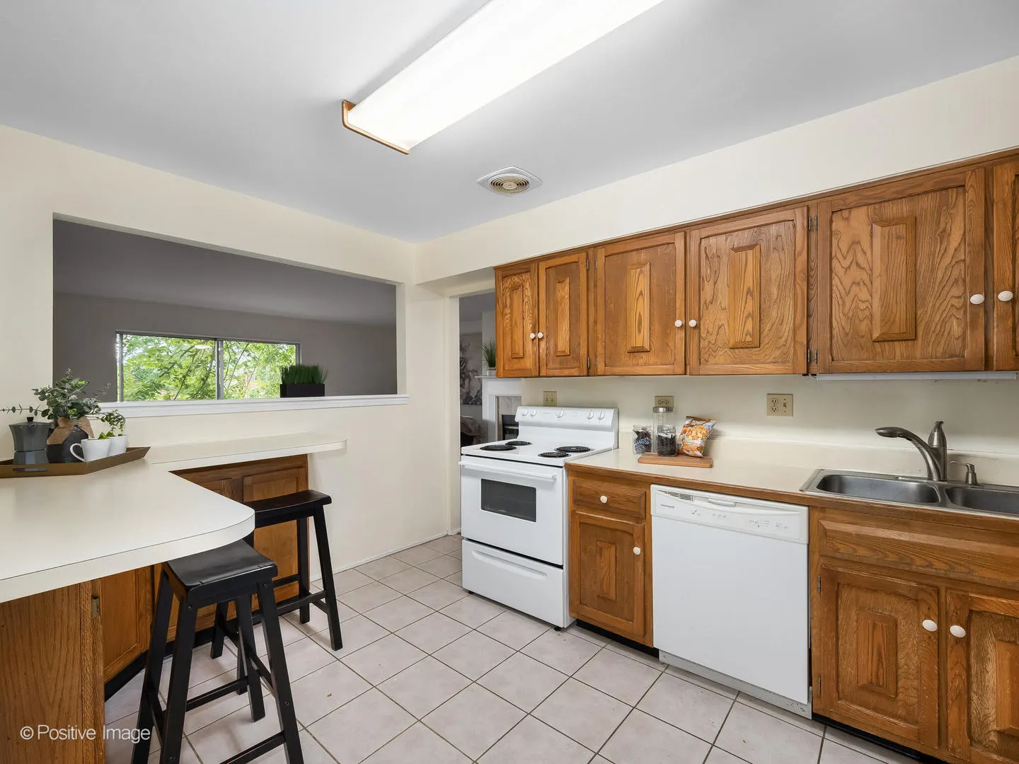 2407 S GOEBBERT Road G202 IL