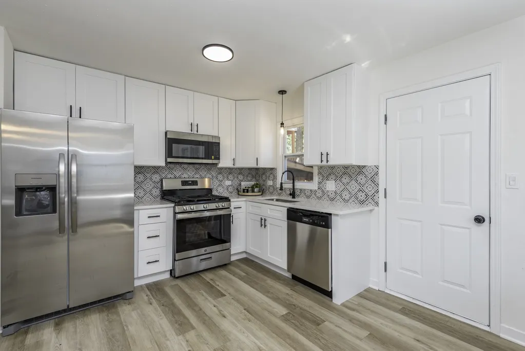 2812 20th Street IL