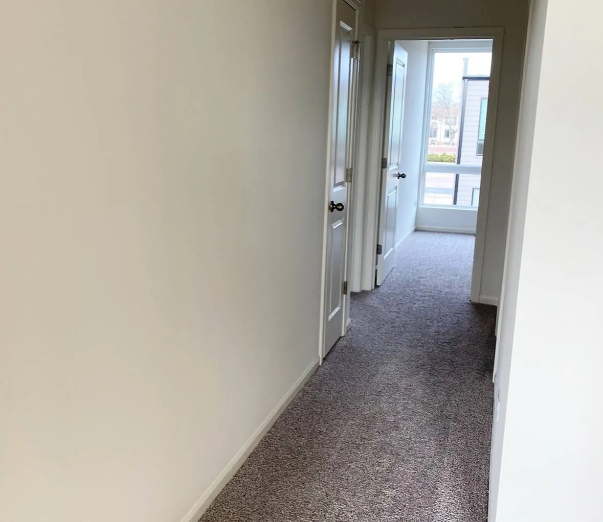 1300 Catalina Court IL