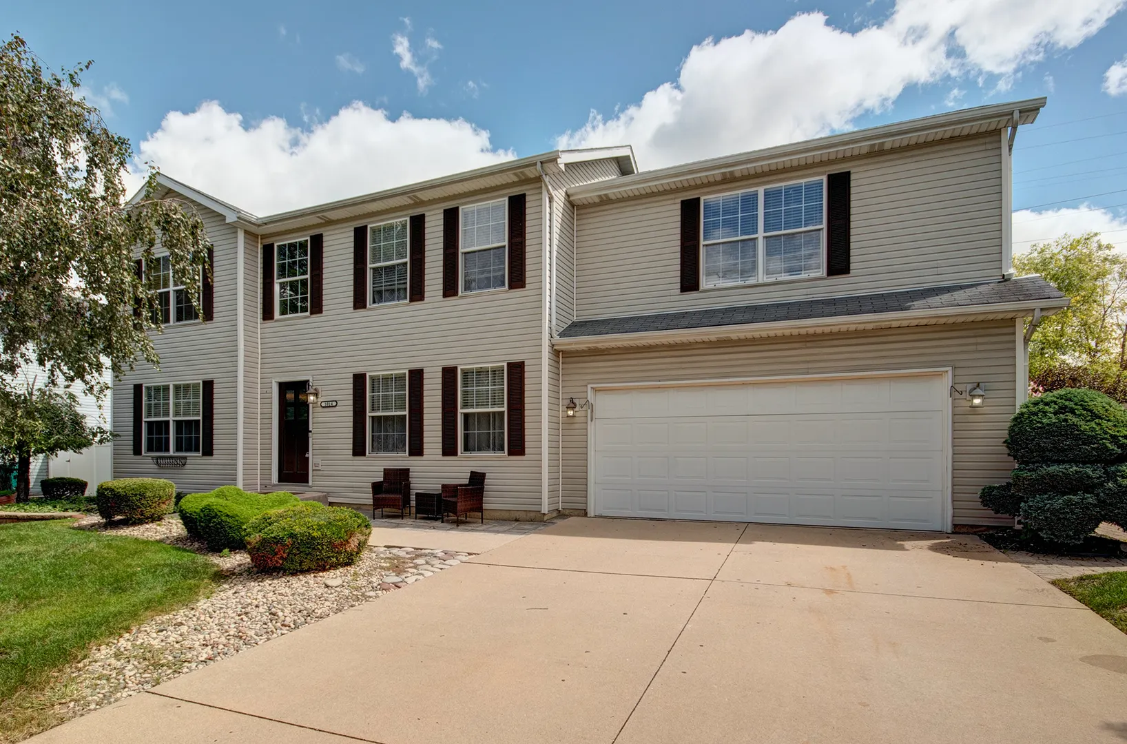 1014 Edgerton Drive IL