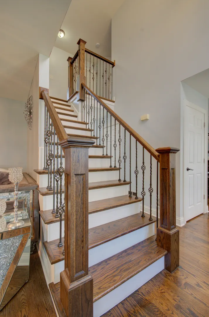 1014 Edgerton Drive IL