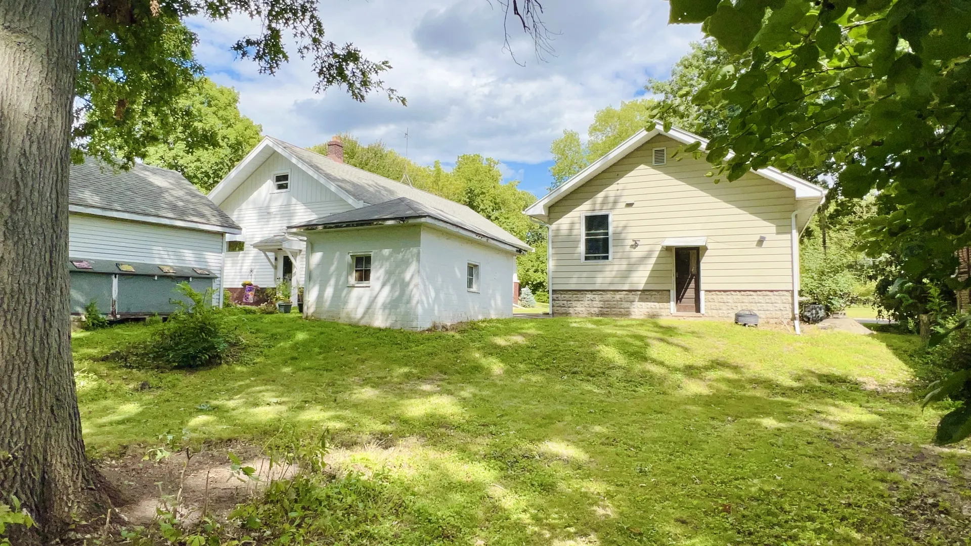 1203 S Linden Street IL