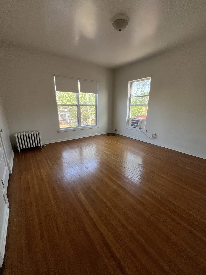 307 N Herkimer Street 2-R IL