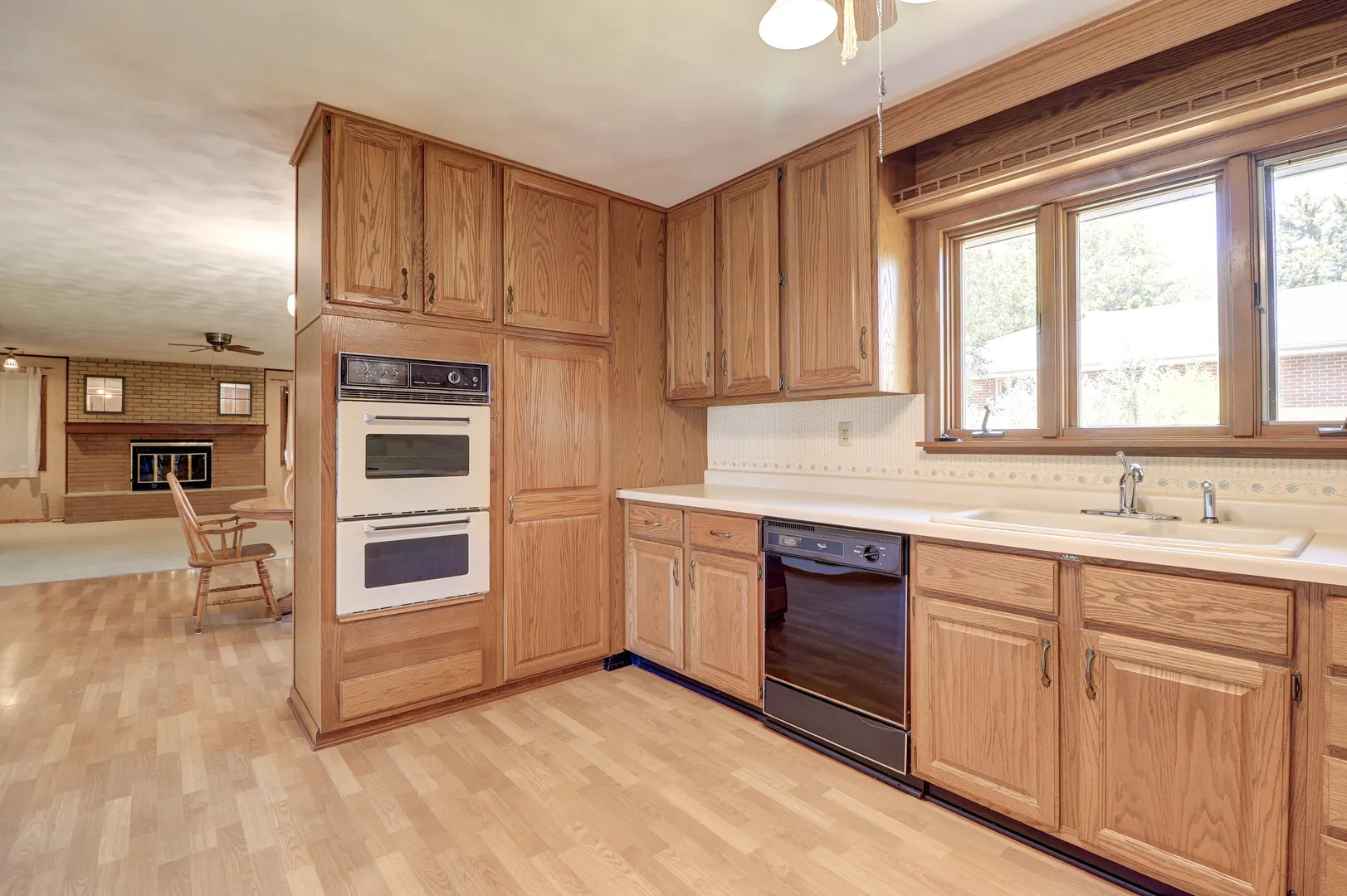 515 Wiker Drive IL