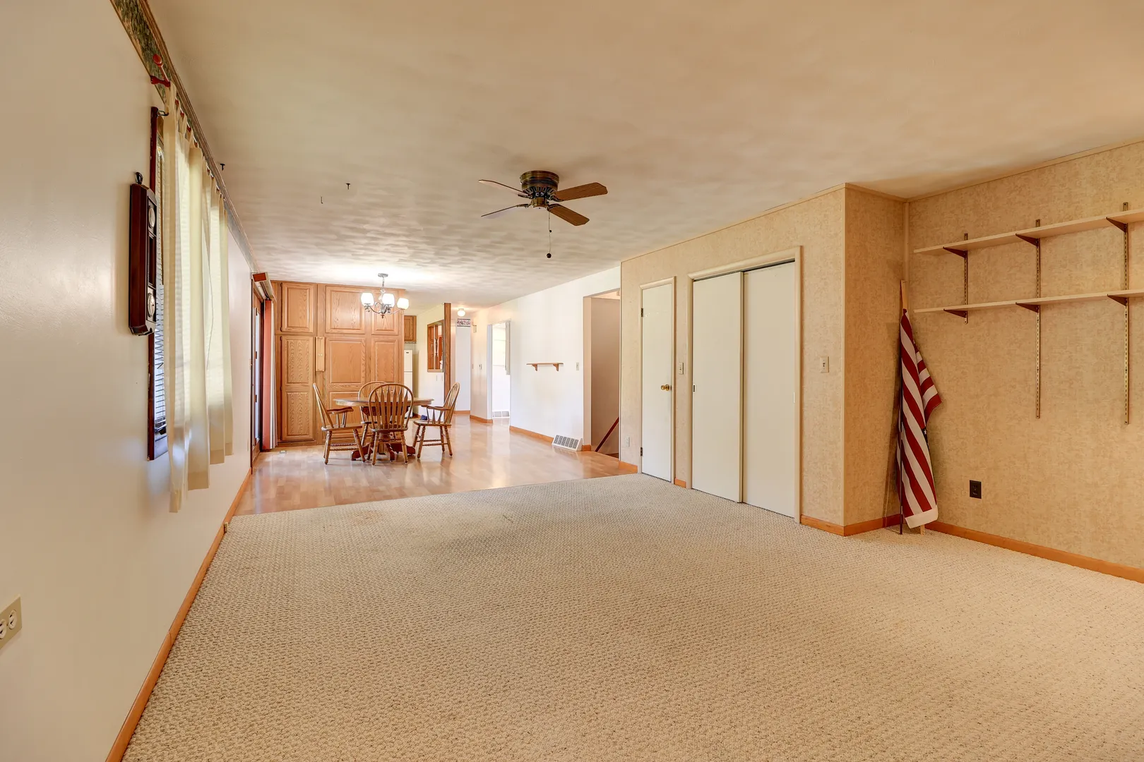 515 Wiker Drive IL
