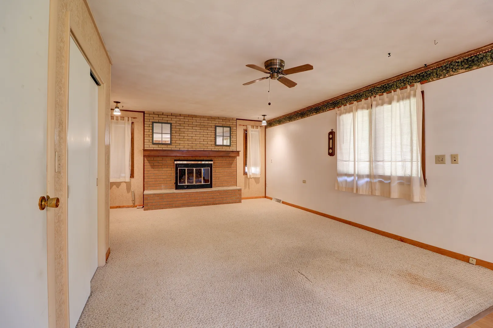 515 Wiker Drive IL