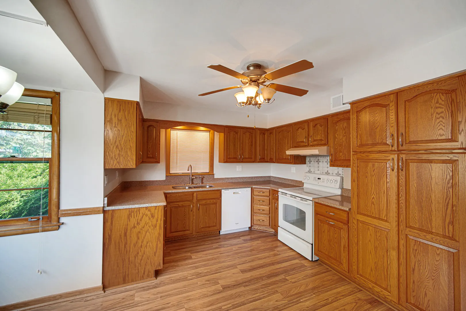 9600 Kilpatrick Avenue North IL