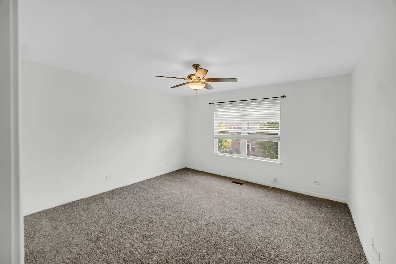 1243 Waverly Drive IL