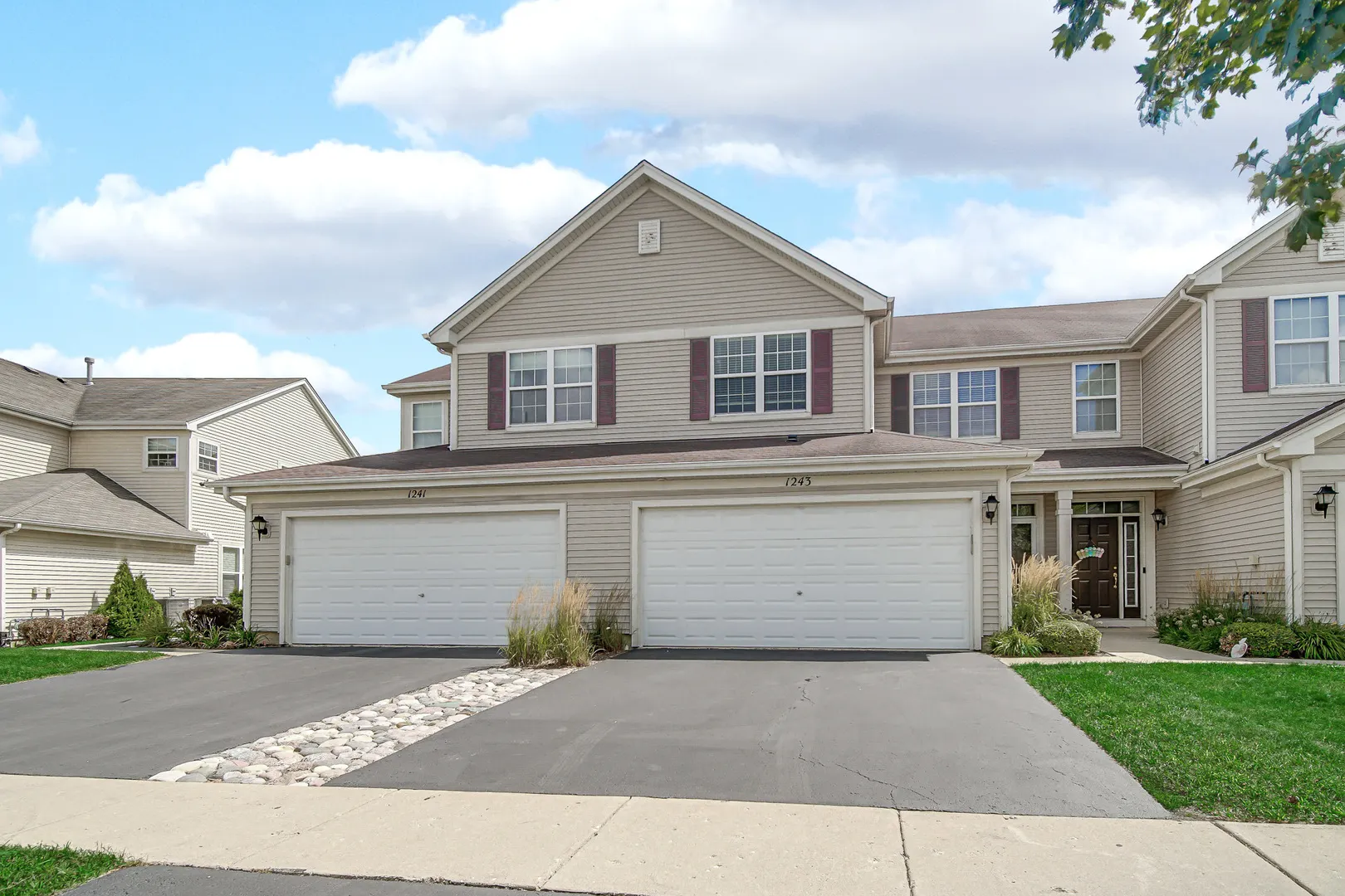 1243 Waverly Drive IL