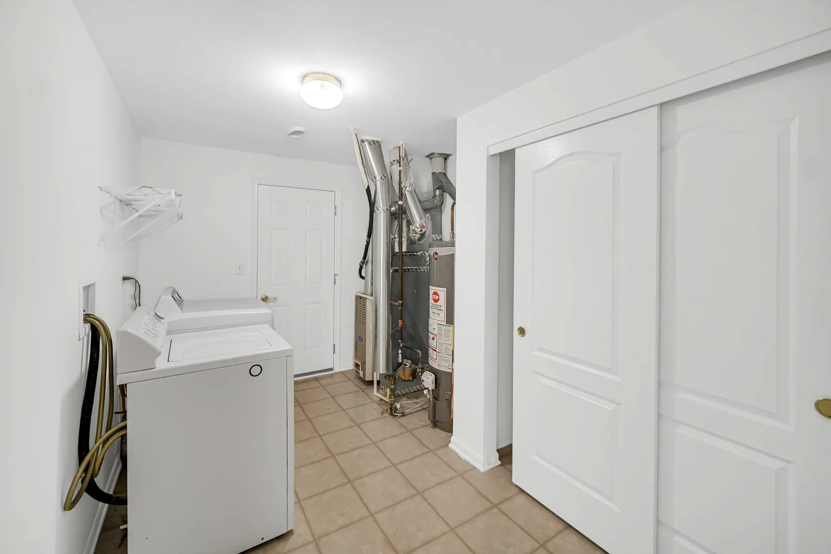 1243 Waverly Drive IL