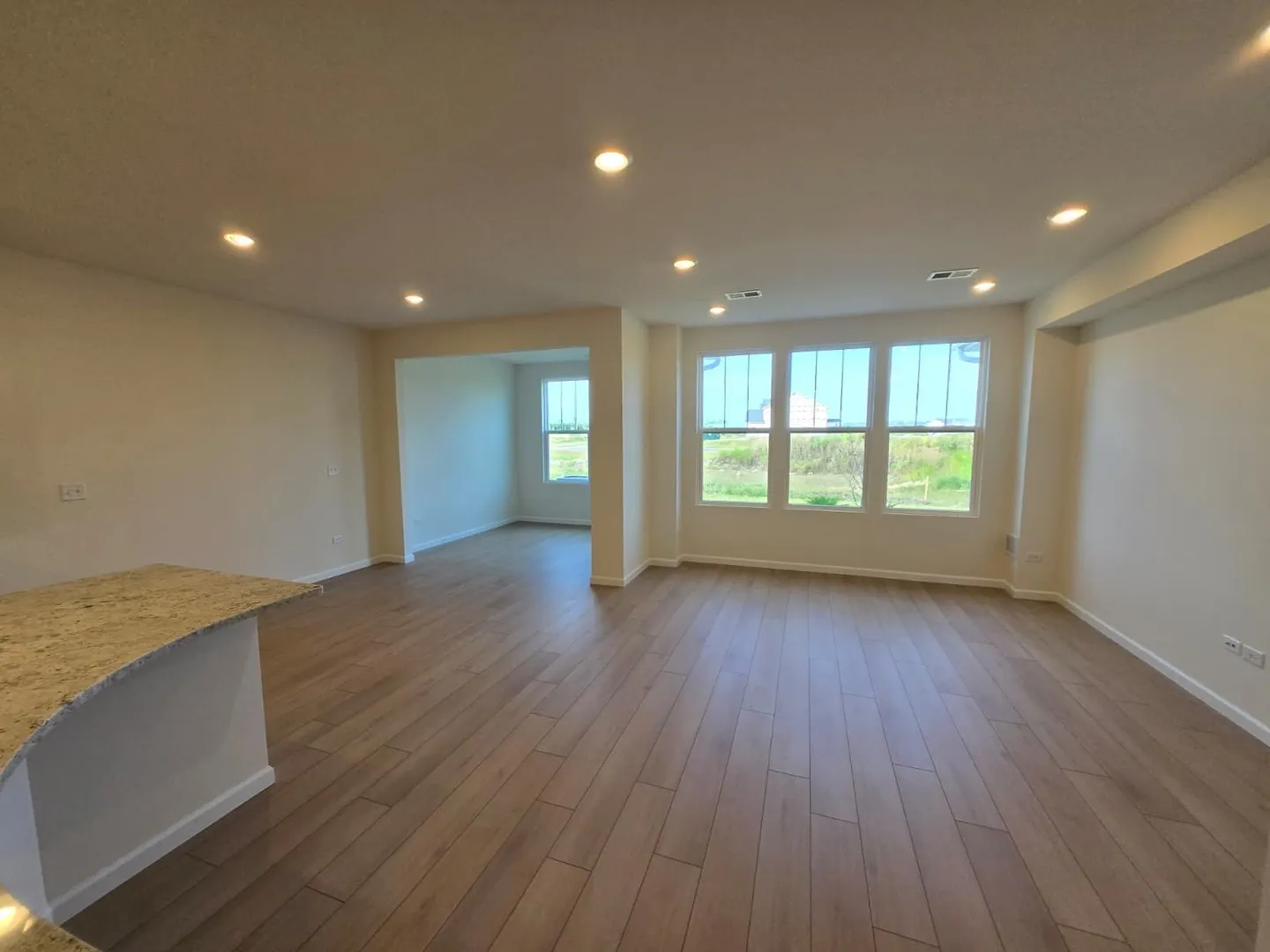 668 Switchgrass Way 58004 IL