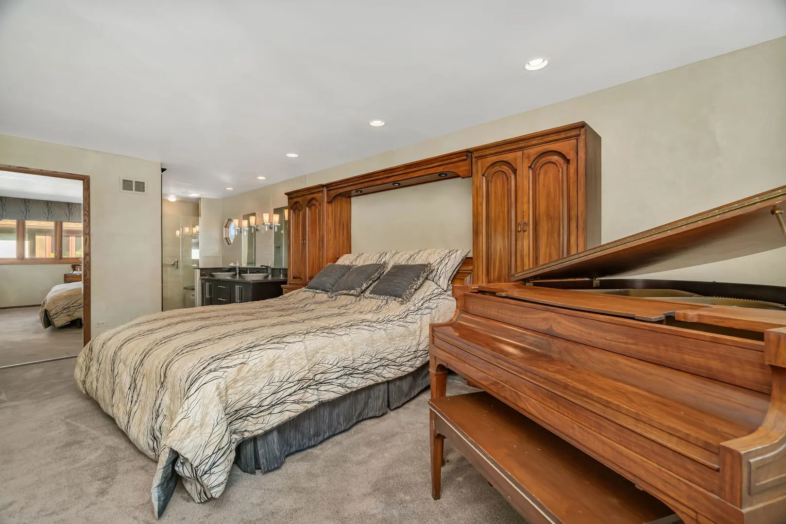 8134 Uxbridge Drive IL