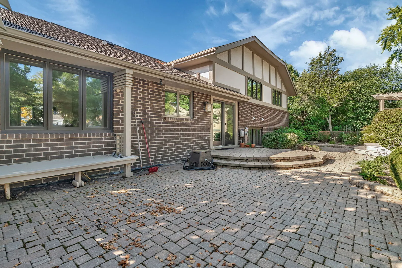 8134 Uxbridge Drive IL
