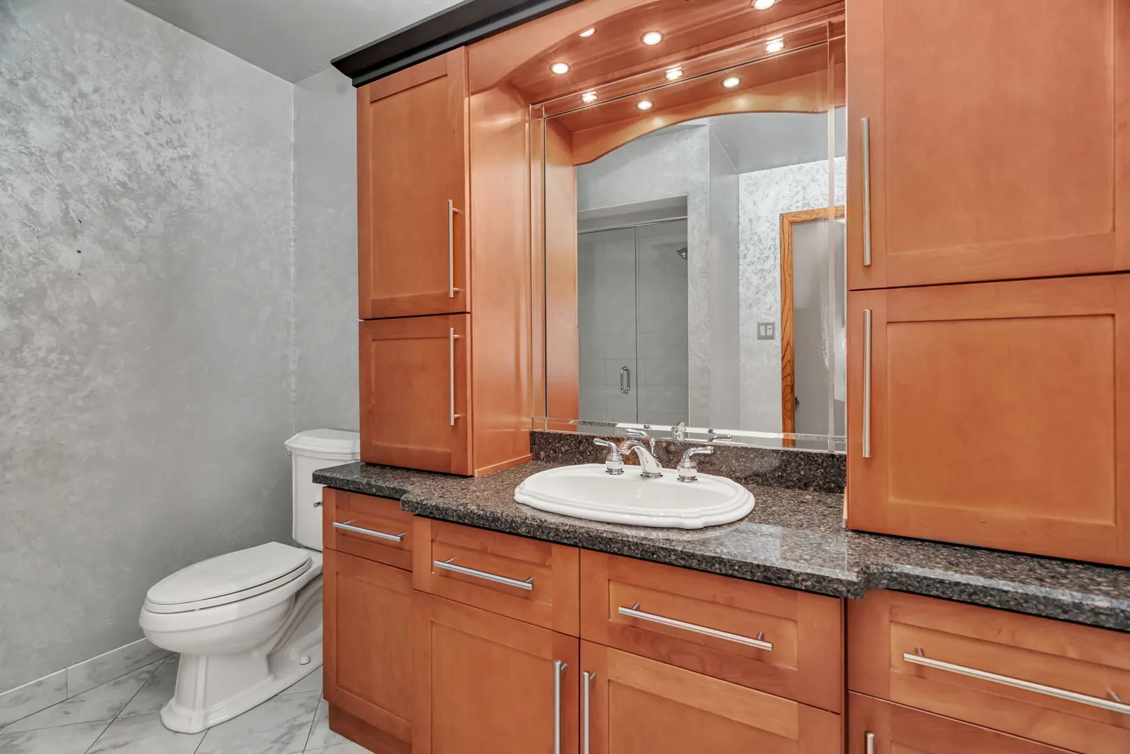 8134 Uxbridge Drive IL