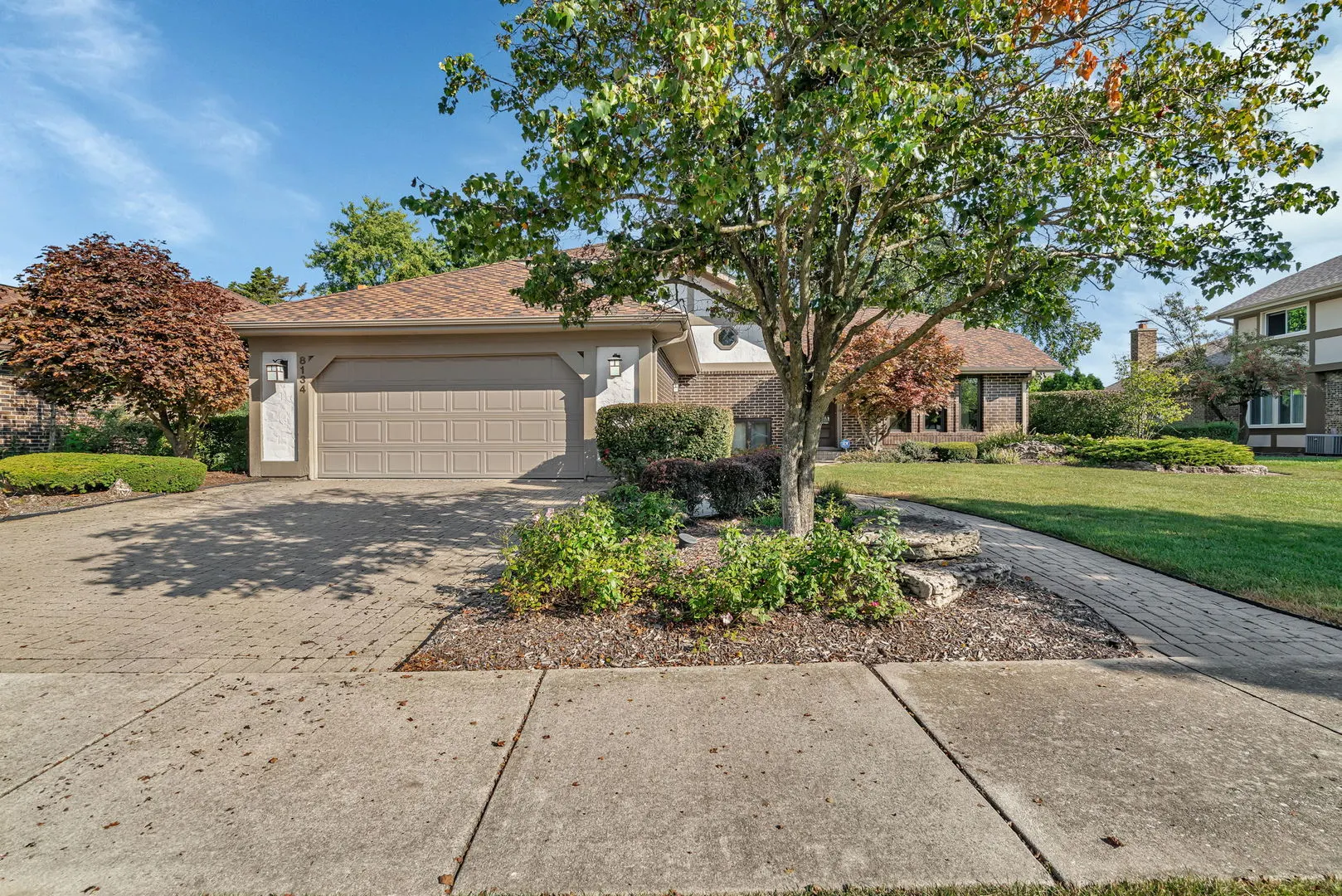 8134 Uxbridge Drive IL