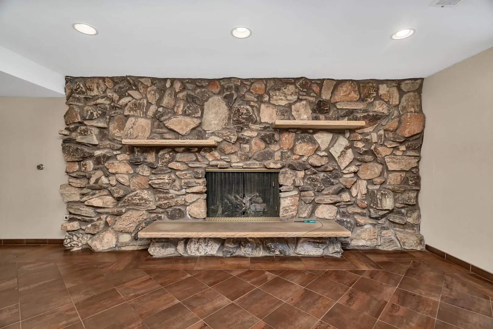 8134 Uxbridge Drive IL