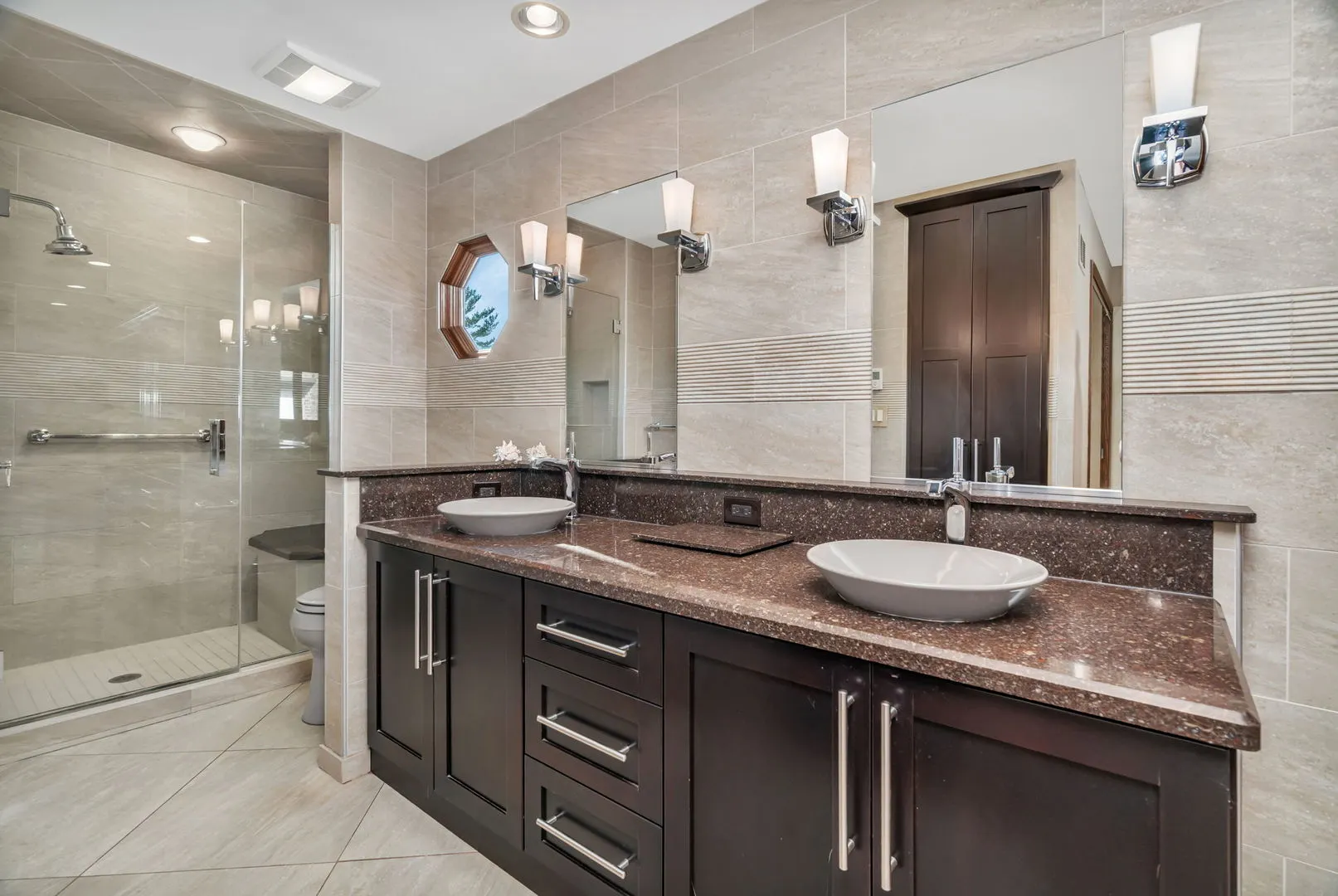 8134 Uxbridge Drive IL