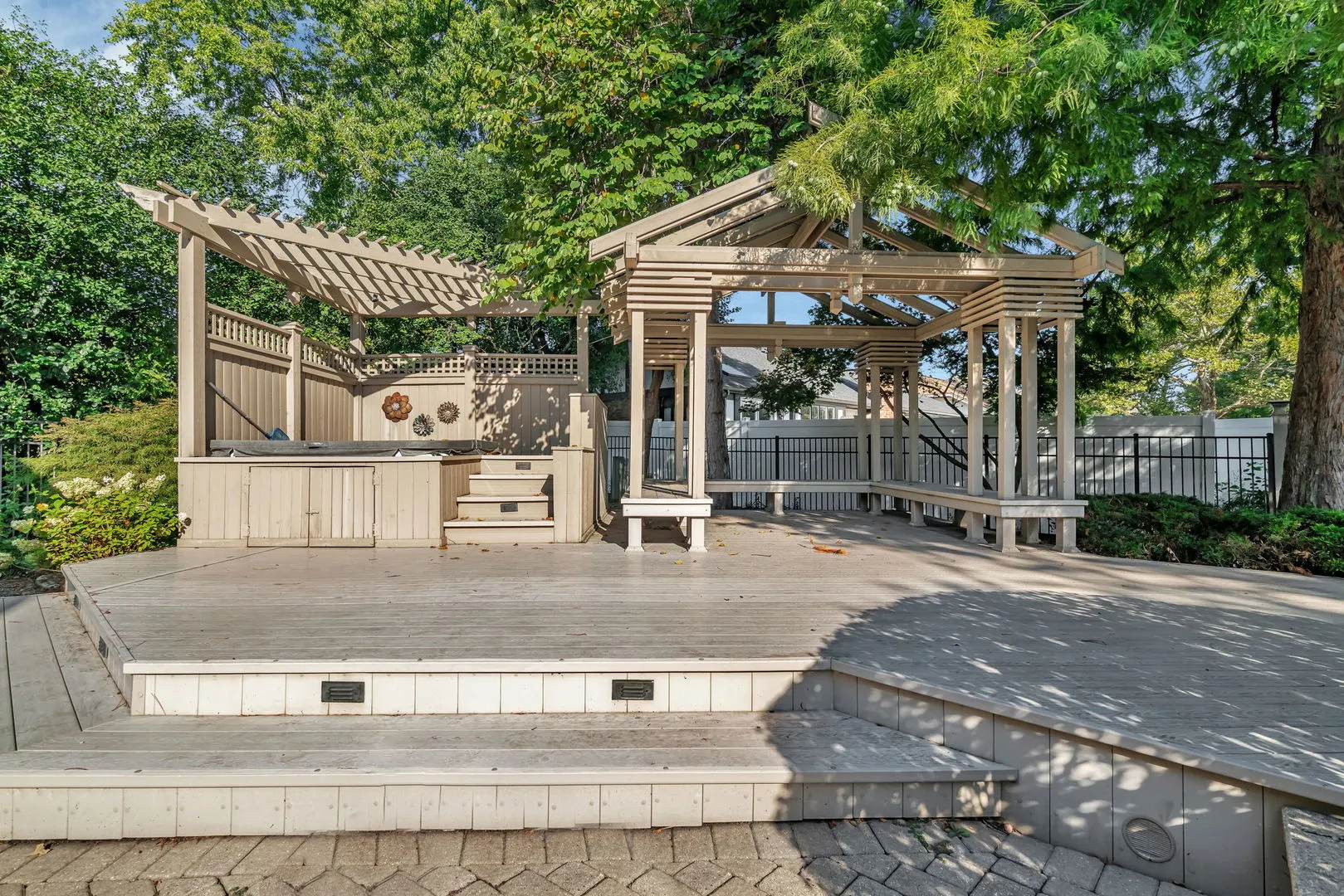 8134 Uxbridge Drive IL