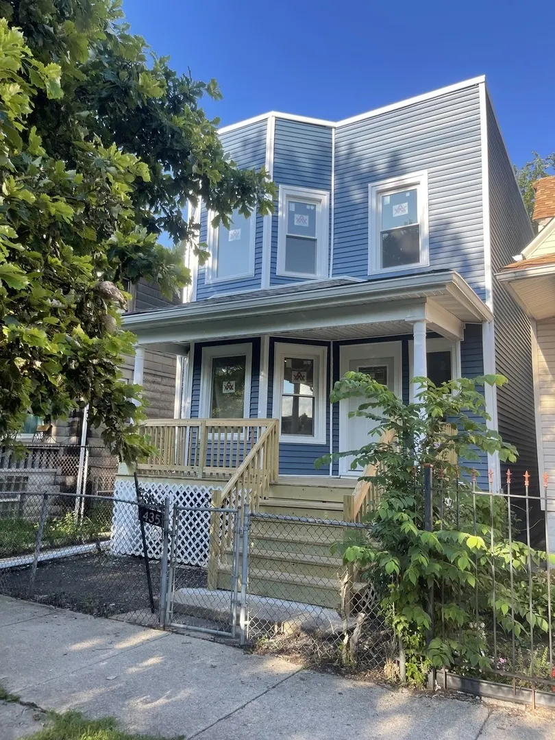 435 N Leclaire Avenue IL