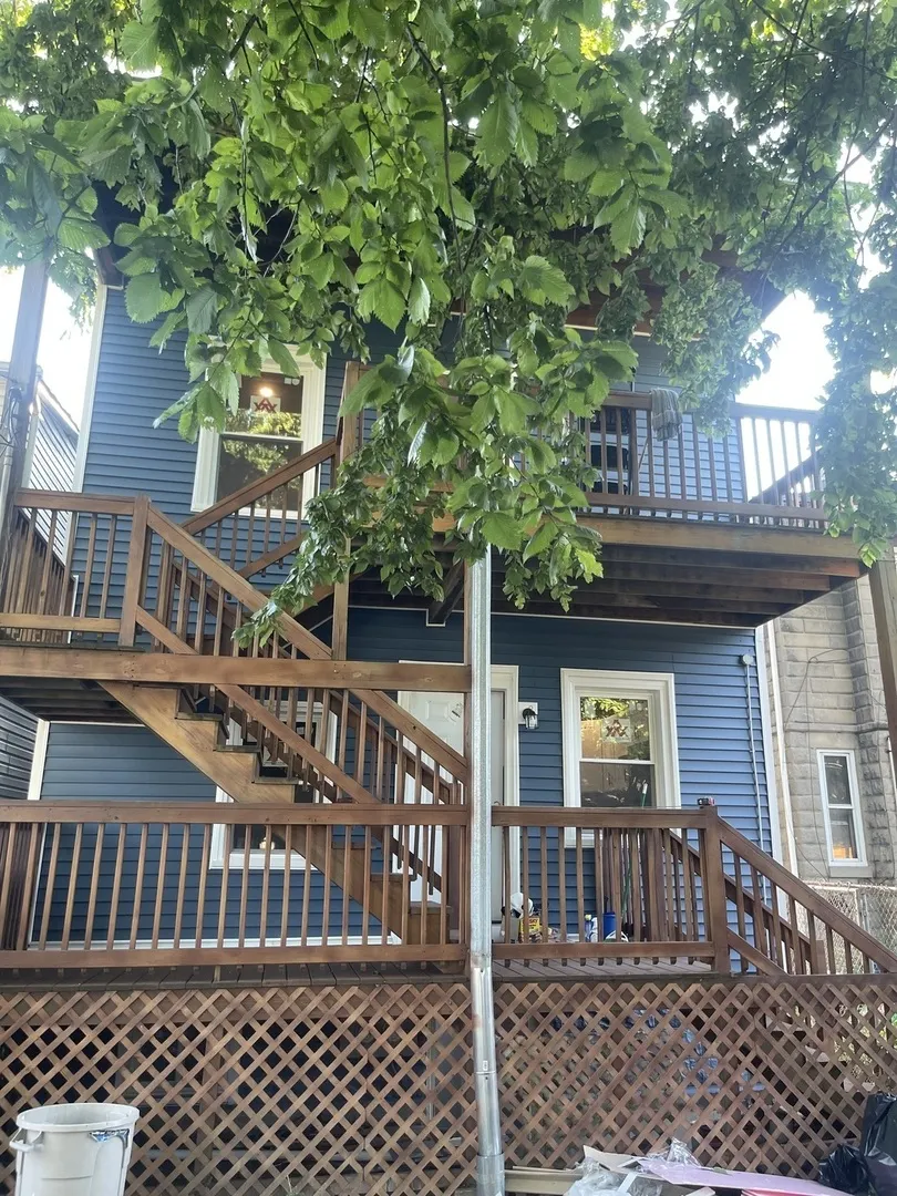 435 N Leclaire Avenue IL