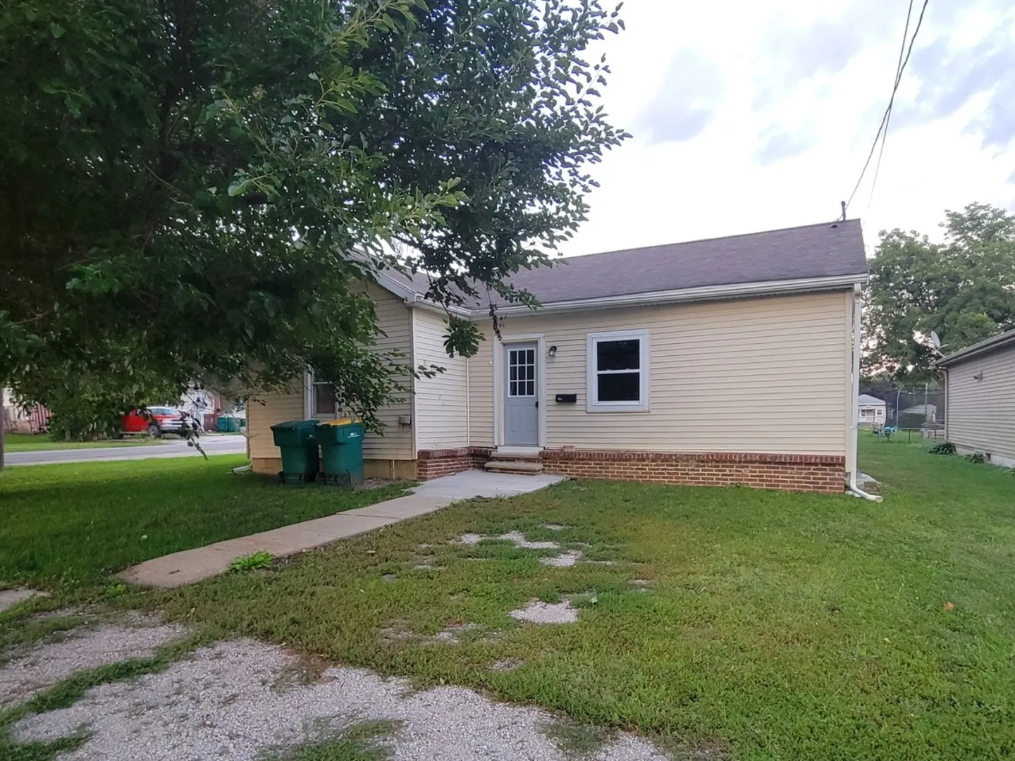 501 Powell Street IL