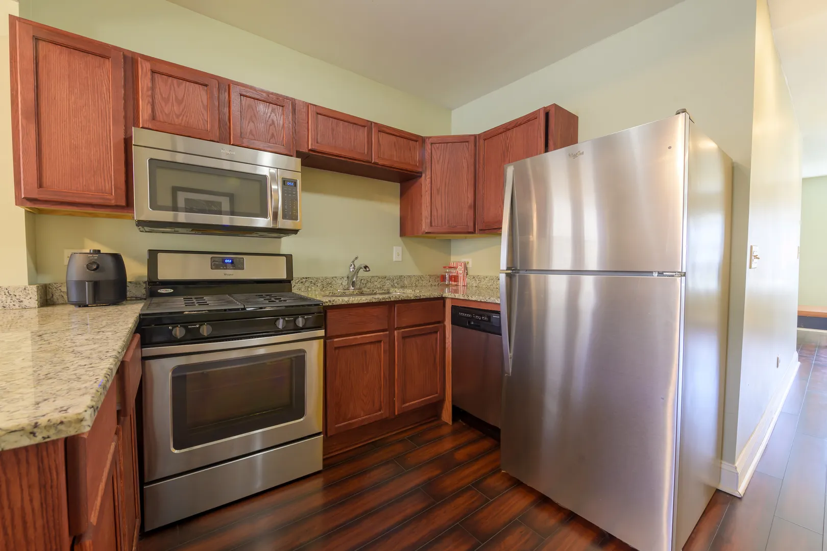 2436 W Fillmore Street IL
