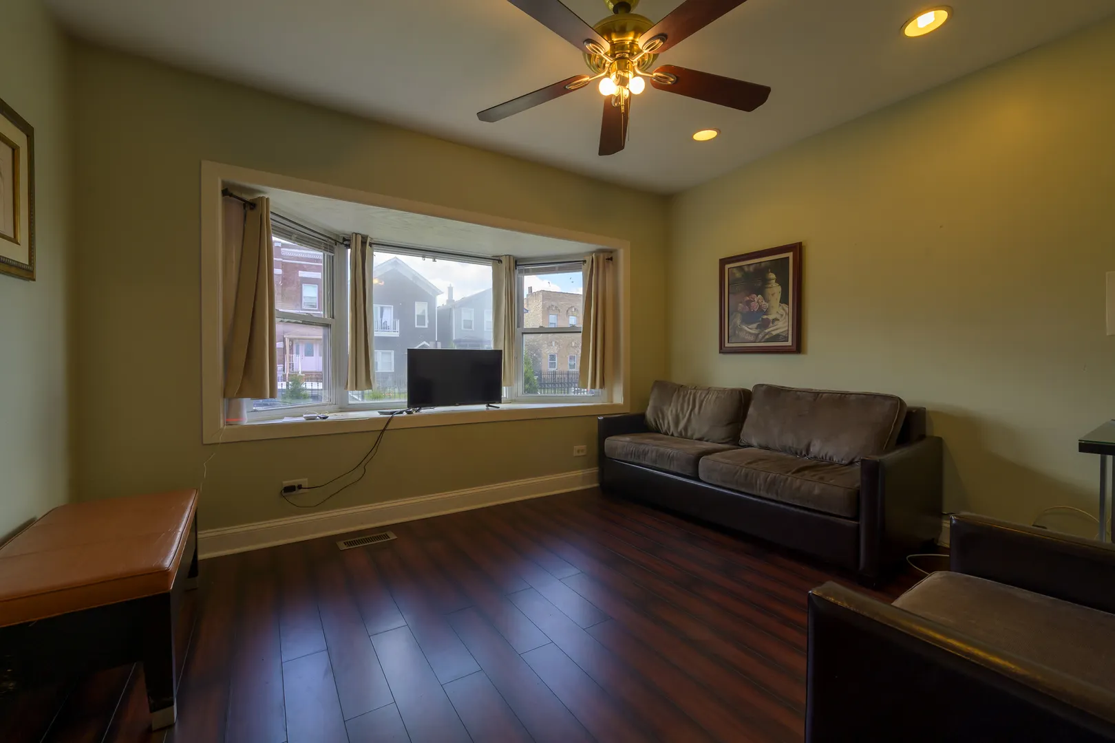 2436 W Fillmore Street IL