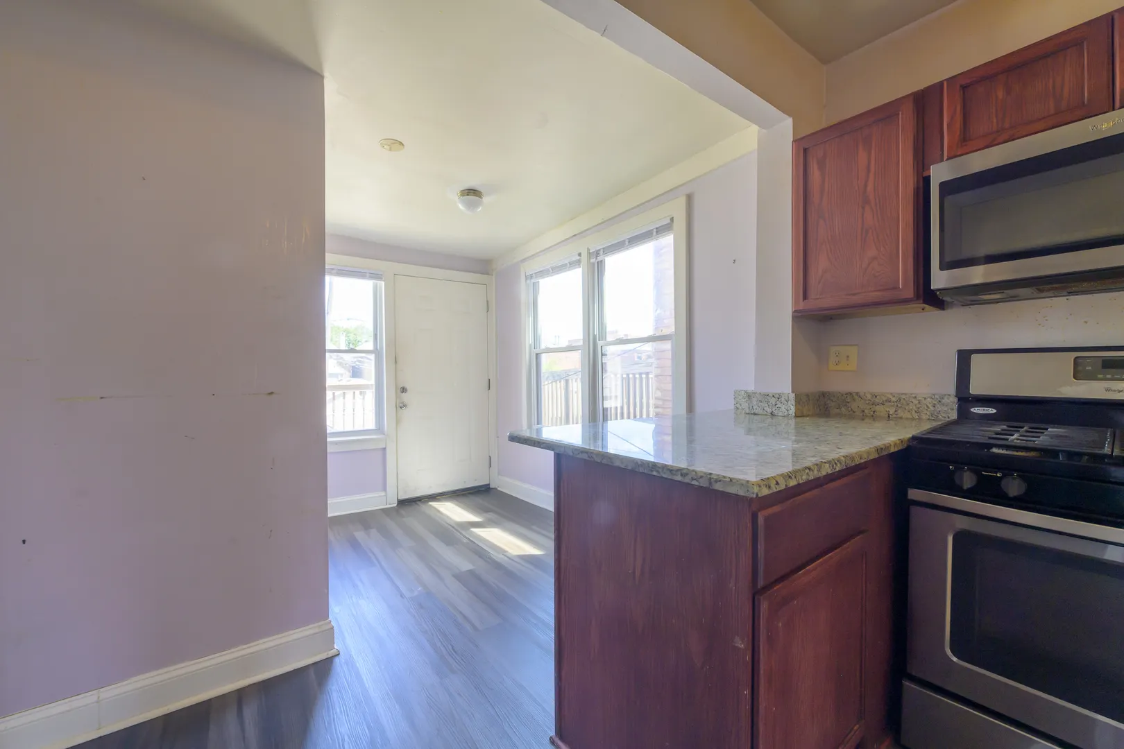 2436 W Fillmore Street IL