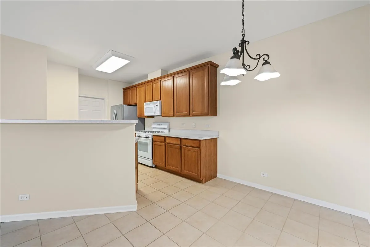 4212 Savoy Lane IL