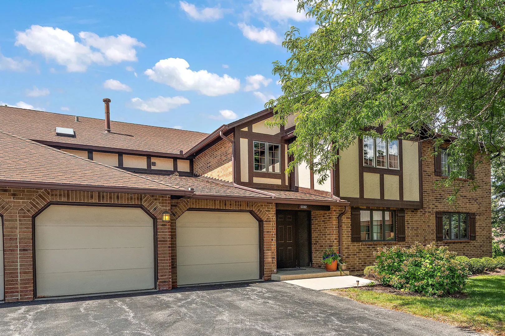 13302 S OAKVIEW Court 1FR IL
