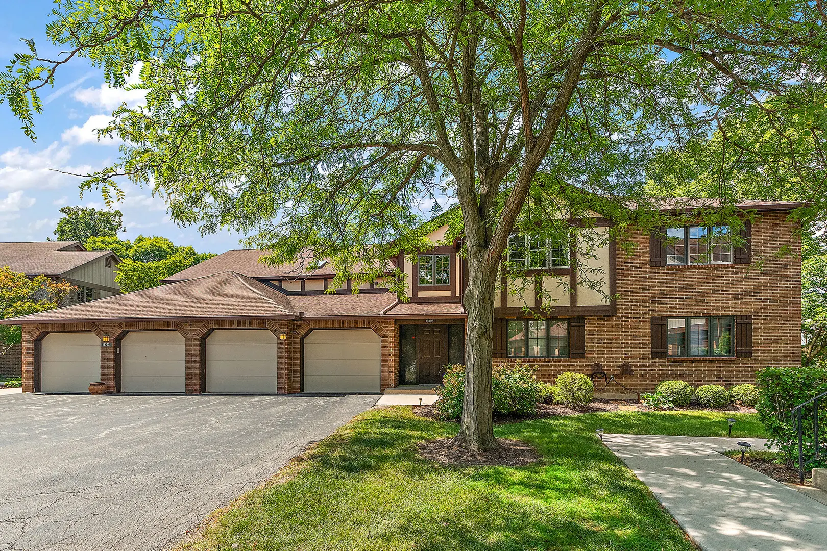 13302 S OAKVIEW Court 1FR IL