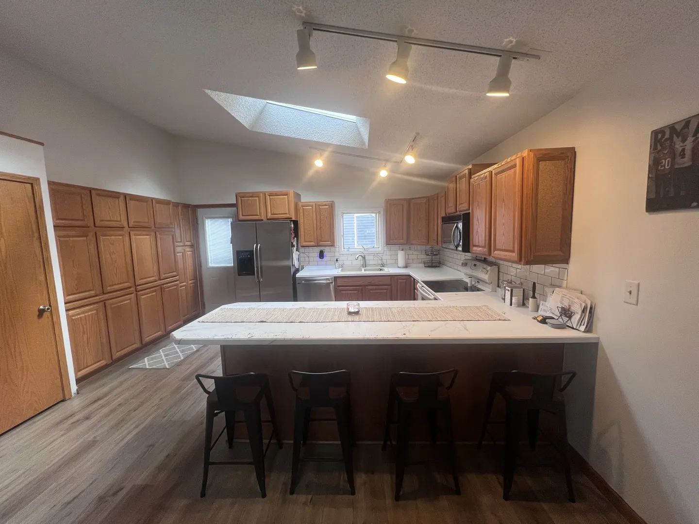 1106 5th Avenue IL